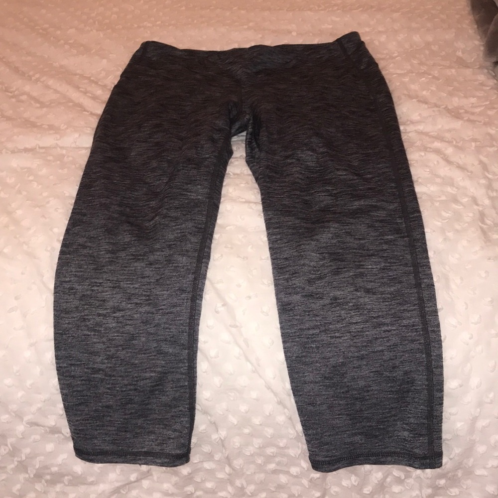Athleta cropped leggings (Capris)